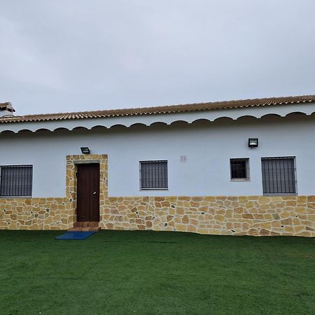 Villa Antonia Gibraleón Buitenkant foto