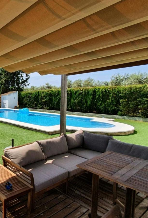 Villa Antonia Gibraleón Buitenkant foto